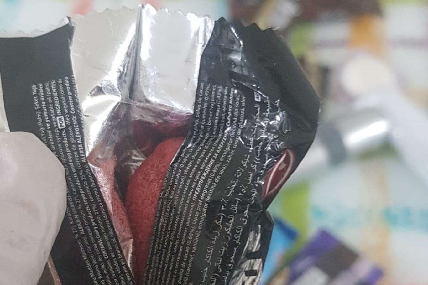 Mardin’de kek ve çikolata paketi içerisine gizlenmiş plastik patlayıcı ele geçirildi Mardin’de kek ve çikolata paketi içerisine gizlenmiş plastik patlayıcı ele geçirildi